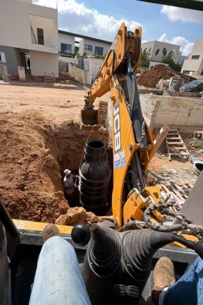 אדיב תשתיות (דביר יוסף) שירותי כלי צמ״ה, עבודות חפירה, הריסה ופינוי פסולת